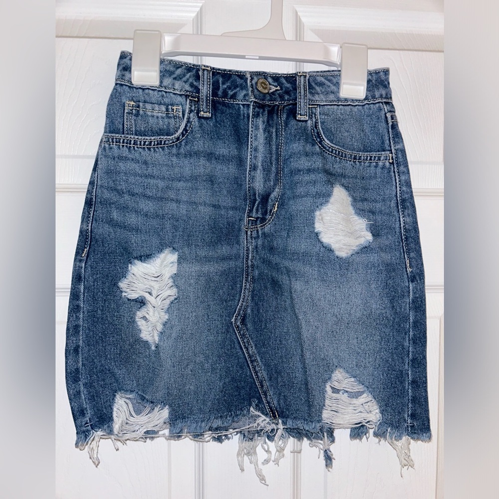 Hollister Light Blue Ultra High-Rise Size 00 W23 Jean Skirt